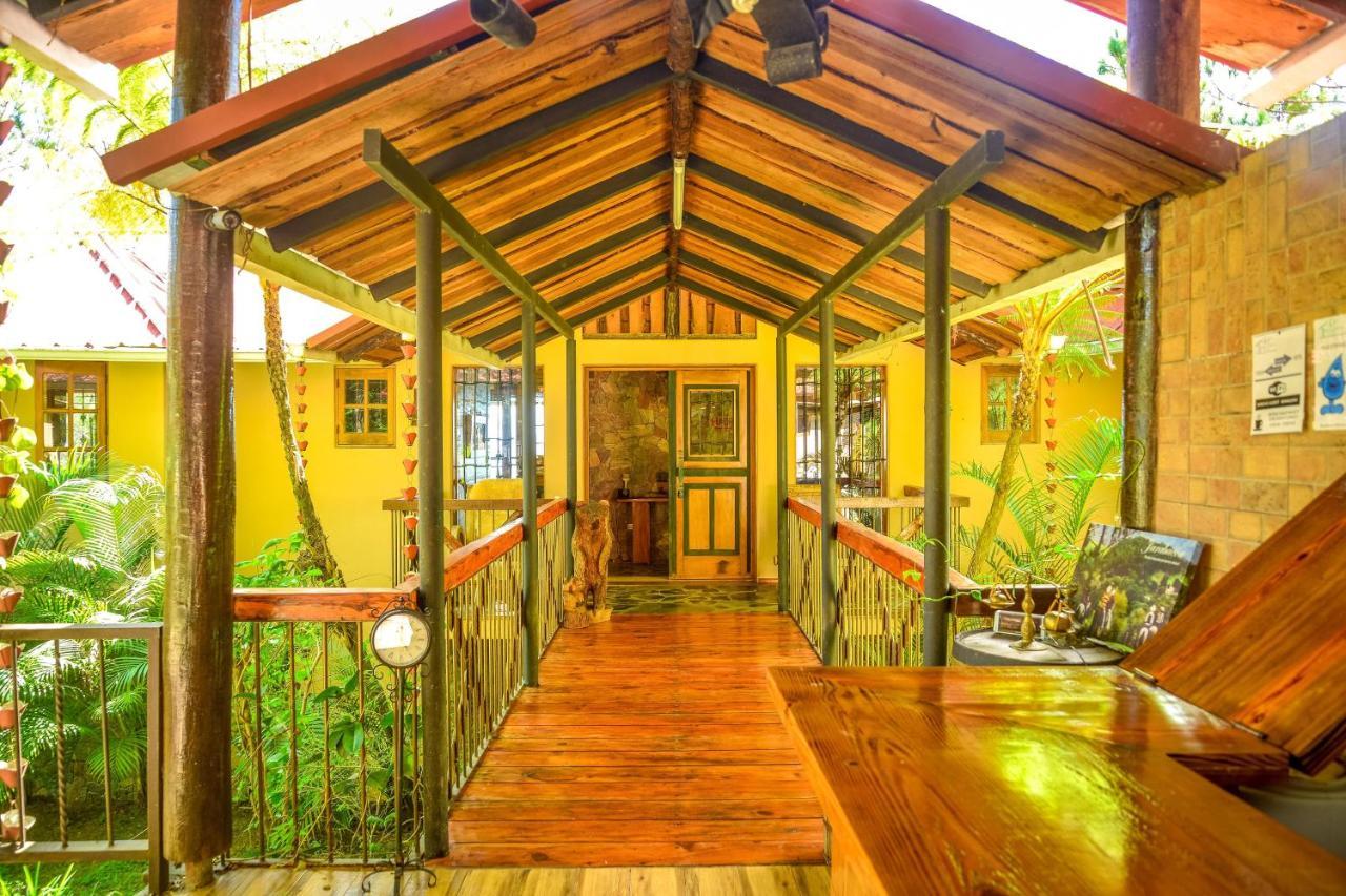 Rancho Tierra Alta Hotel Jarabacoa Exterior photo