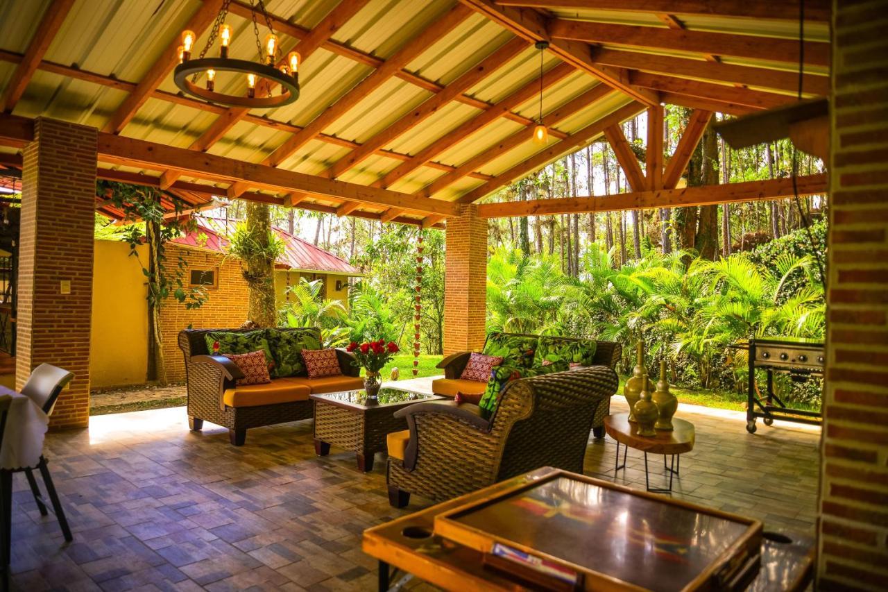 Rancho Tierra Alta Hotel Jarabacoa Exterior photo