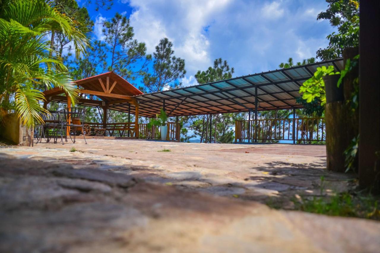 Rancho Tierra Alta Hotel Jarabacoa Exterior photo