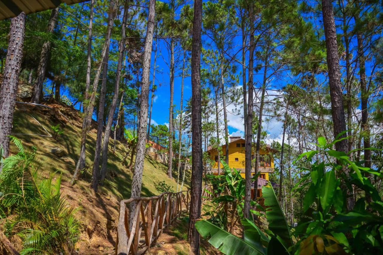 Rancho Tierra Alta Hotel Jarabacoa Exterior photo